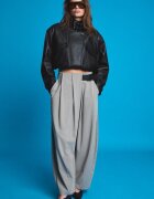 Stradivarius Pantaloni Eleganți Cu Pense Și Curea Gri 42