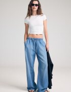 Stradivarius Pantaloni Fluizi Din Denim Cu Șnur Efect Prespălat Denim Albastru Mediu L
