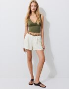 Stradivarius Pantaloni Scurti Fluizi Cu Curea Ecru 32