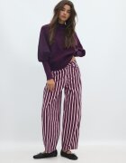 Stradivarius Pulover Din Tricot Cu Mânecă Liliac Și Guler Perkins Purpuriu Închis L