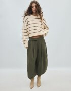 Stradivarius Pulover Scurt Din Tricot Cu Dungi Vanilie S