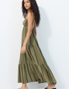 Stradivarius Rochie Lungă Fluidă Cu Decolteu La Spate Kaki L