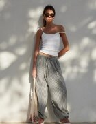 Stradivarius Top B07 Cu Bretele Și Textură Reiată Alb Xs