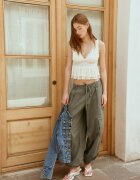 Stradivarius Top Cu Bretele Peplum Din Dantelă Vanilie L
