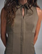 Stradivarius Top Fără Mâneci Cu Capse Kaki Xl