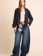 Stradivarius Trenci Scurt Fluid Cu Cordon Negru S