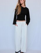 Stradivarius Tricou Cu Mânecă Lungă B11 Cu Talie Ajustată Negru Xs