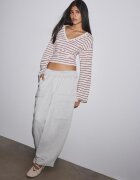 Stradivarius Tricou Cu Mânecă Lungă Japoneză Și Decolteu În V Roșu Închis S