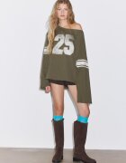Stradivarius Tricou Cu Mânecă Lungă Și Guler Barcă Kaki M