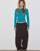 Stradivarius Tricou Cu Mânecă Lungă Și Guler Rotund Truquesa Xs