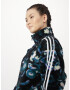 ADIDAS ORIGINALS Pulover 'Allover Print Flower Fleece' albastru / galben pastel / mov liliachiu / negru - Pled.ro