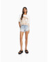 Bershka Tricou brocart / alb - Pled.ro