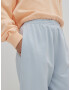 EDITED Pantaloni 'Riley' albastru pastel - Pled.ro