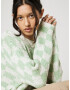 florence by mills exclusive for ABOUT YOU Pulover 'Peace & Quite' verde / alb - Pled.ro