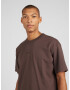 Nike Sportswear Tricou funcțional 'ESSENTIAL' maro - Pled.ro