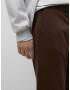 Pull&Bear Pantaloni maro - Pled.ro