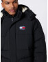 Tommy Jeans Parka de primăvară-toamnă bleumarin / roșu / negru / alb - Pled.ro