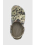 Crocs Papuci culoarea verde CLASSIC.REALTREE.12132-khaki - Pled.ro