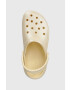 Crocs papuci CLASSIC PLATFORM SHIMMER CLOG femei culoarea bej cu platforma 208590 - Pled.ro