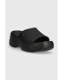 Crocs papuci Skyline Slide femei culoarea negru cu platforma 208182 - Pled.ro