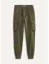 Celio Pantaloni de trening Verde - Pled.ro