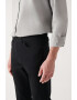 Avva Male Pantaloni slim fit cu talie medie - Pled.ro