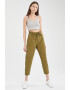 DeFacto Pantaloni jogger crop cu buzunare aplicate - Pled.ro