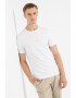 GUESS Tricou slim fit cu decolteu la baza gatului - Pled.ro