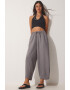 Happiness İstanbul Pantaloni crop cu croiala conica - Pled.ro