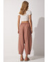 Happiness İstanbul Pantaloni crop cu croiala conica - Pled.ro