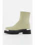 Jeffrey Campbell Ghete de piele ecologica cu aspect masiv - Pled.ro