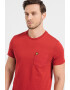 Lyle & Scott Tricou cu decolteu la baza gatului si buzunar aplicat pe piept - Pled.ro