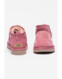 UGG Ghete slip-on de piele intoarsa cu finisaj rezistent la apa Classic Ultra Mini - Pled.ro