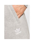 adidas Pantaloni scurți sport adicolor Essentials Trefoil H34682 Gri Regular Fit - Pled.ro