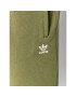 adidas Pantaloni scurți sport adicolor Essentials Trefoil H65677 Verde Regular Fit - Pled.ro