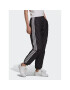 adidas Pantaloni trening adicolor Classics Quilted H43918 Negru Regular Fit - Pled.ro