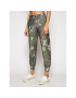 Desigual Pantaloni din material Cropped Camo 21SOPK02 Verde Regular Fit - Pled.ro