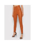 Guess Pantaloni din imitație de piele Priscilla W1BB08 WE5V0 Portocaliu Extra Slim Fit - Pled.ro