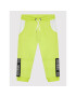 Guess Pantaloni trening N2RQ11 KA6R0 Verde Regular Fit - Pled.ro