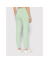 Guess Pantaloni trening V2RB02 K7UW2 Verde Regular Fit - Pled.ro