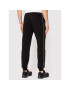 Guess Pantaloni trening Z2YB09 KA3P1 Negru Regular Fit - Pled.ro