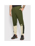 Puma Pantaloni trening Ess + Block 848007 Verde Regular Fit - Pled.ro