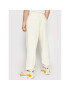 Reebok Pantaloni trening Cl Nd GS9157 Bej Regular Fit - Pled.ro