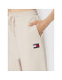 Tommy Jeans Pantaloni trening Hrs Badge DW0DW13820 Bej Relaxed Fit - Pled.ro