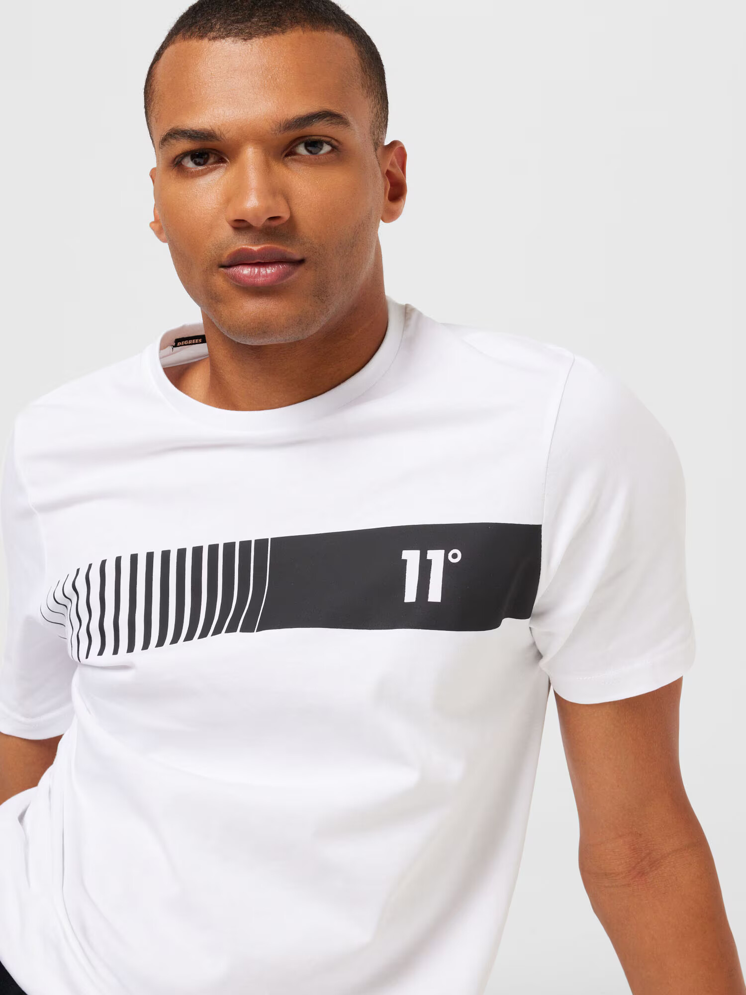 11 Degrees Tricou negru / alb - Pled.ro