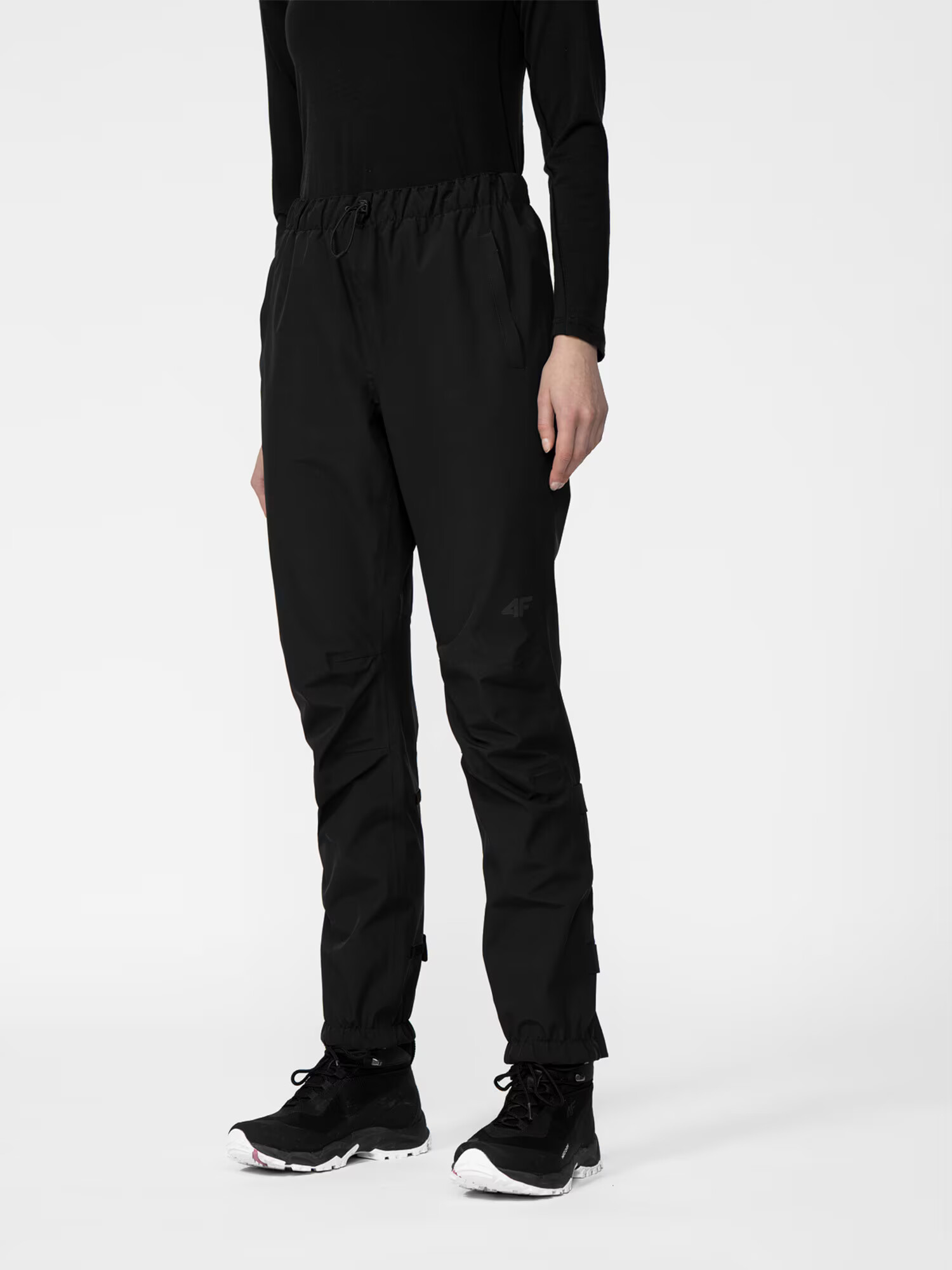 4F Pantaloni sport 'FNK' negru - Pled.ro