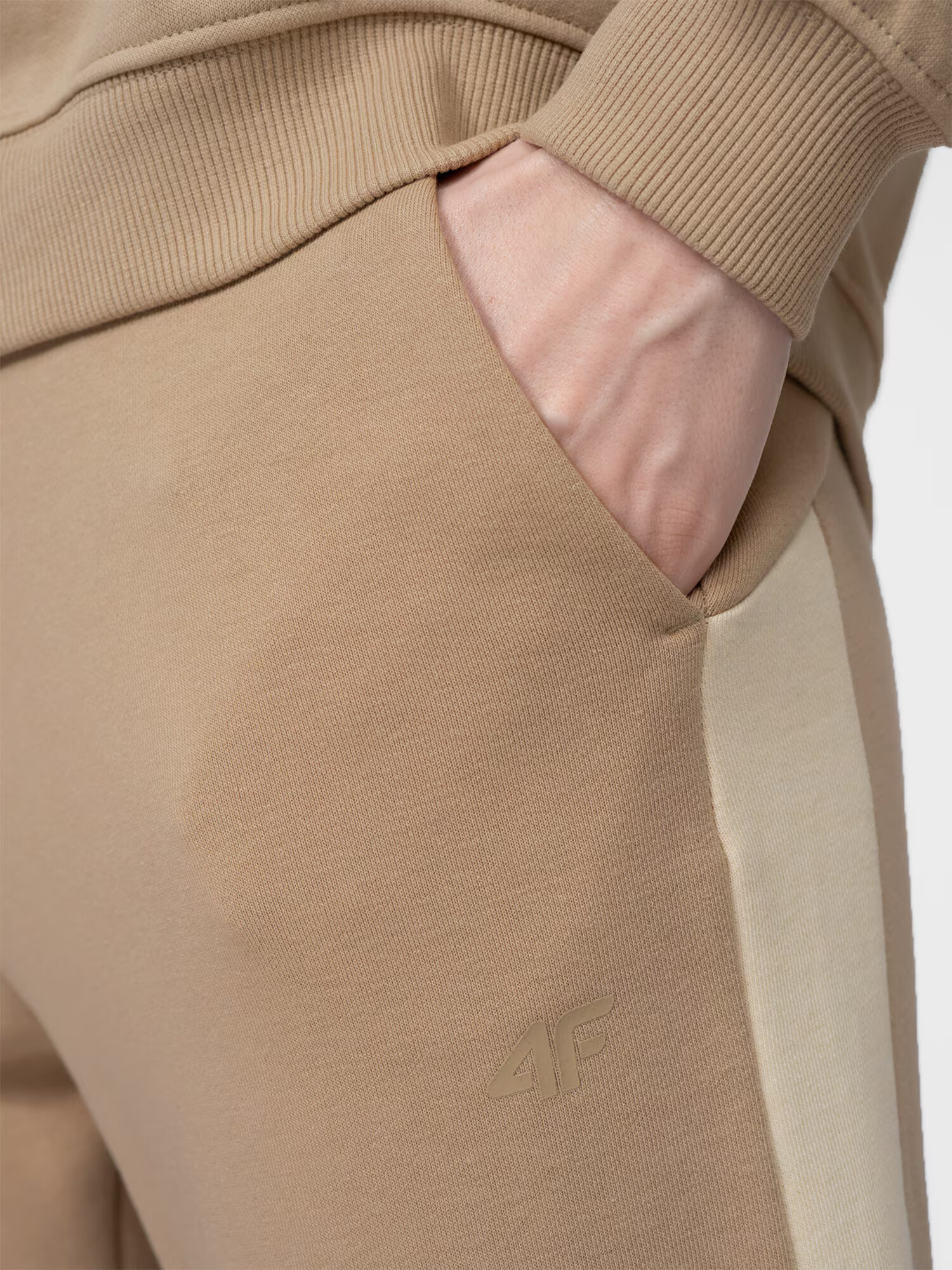 4F Pantaloni sport 'SPDD010' bej / maro deschis - Pled.ro