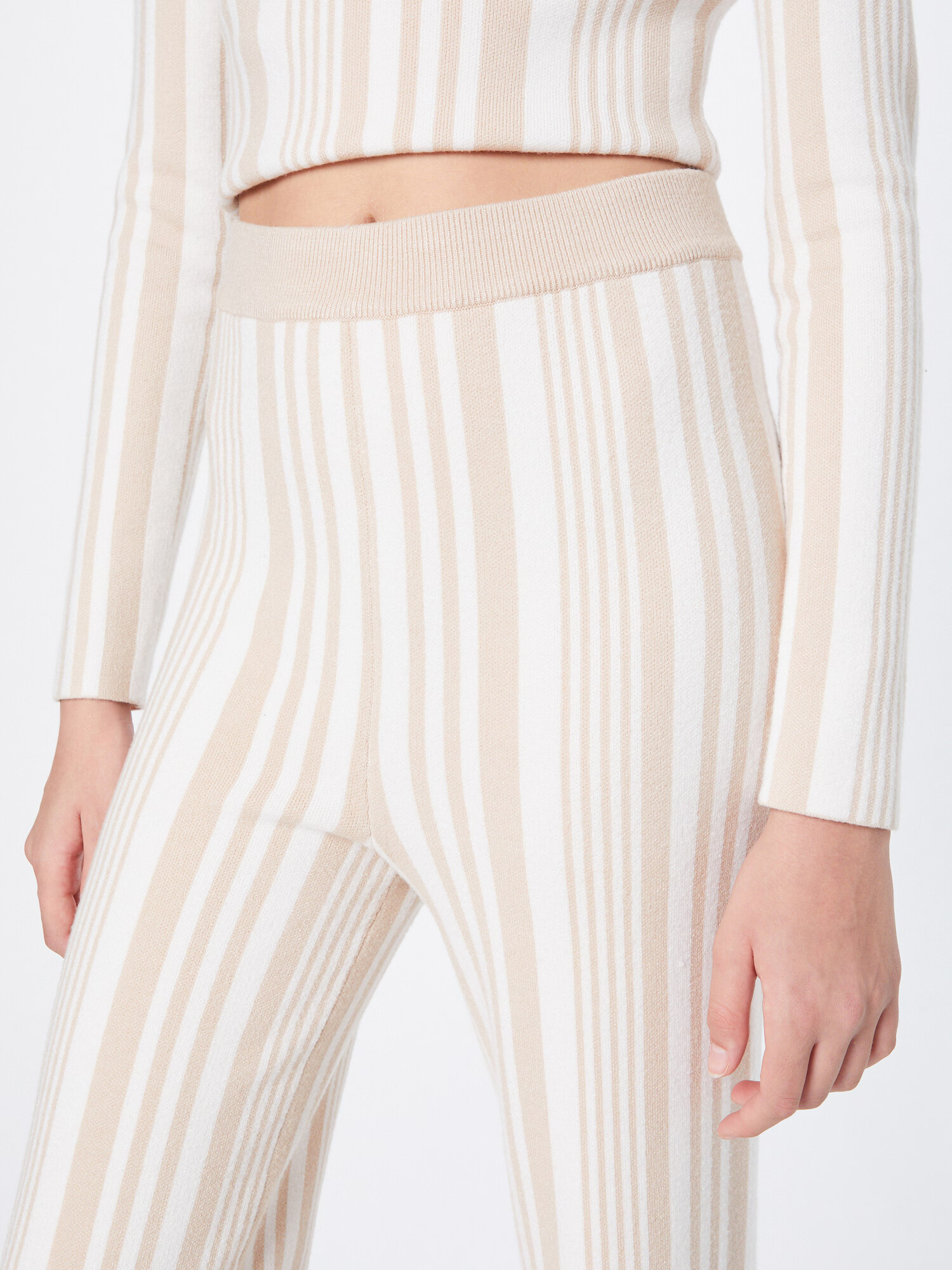 4th & Reckless Pantaloni 'KISHA' culoarea pielii / alb natural - Pled.ro