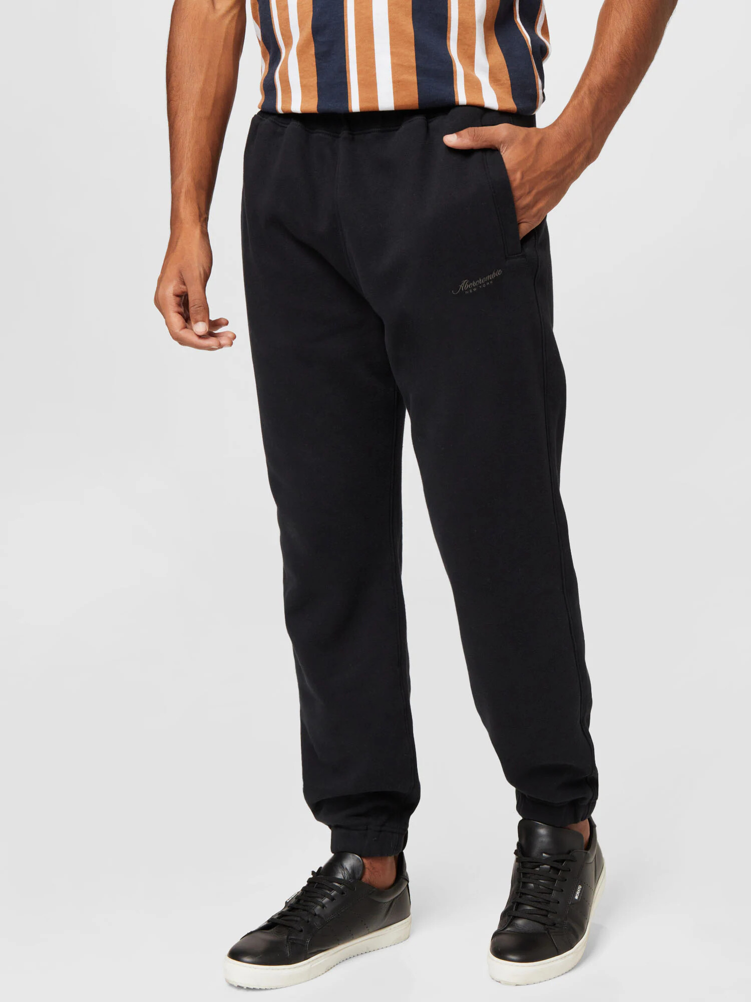 Abercrombie & Fitch Pantaloni bronz / negru - Pled.ro