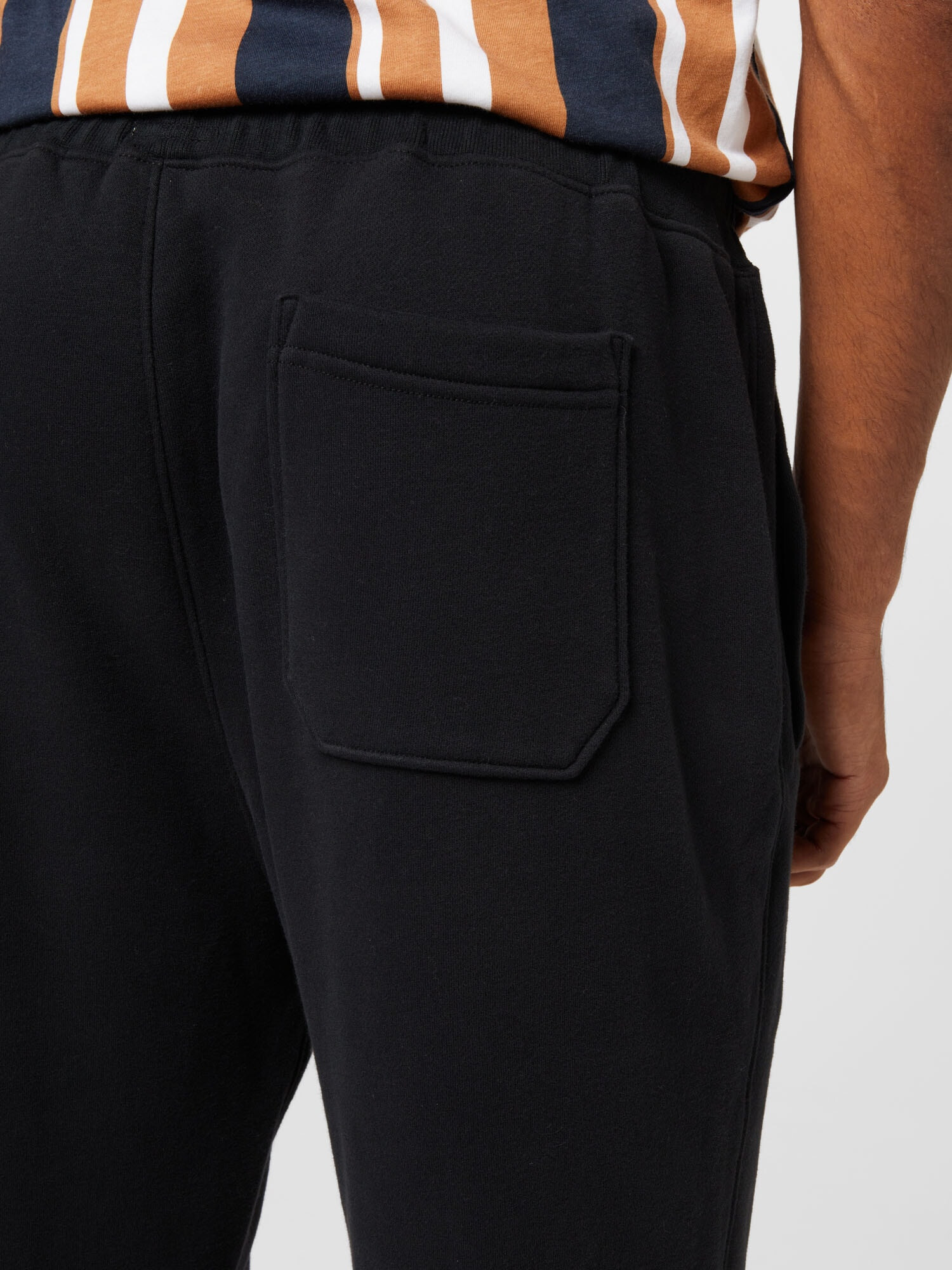 Abercrombie & Fitch Pantaloni bronz / negru - Pled.ro